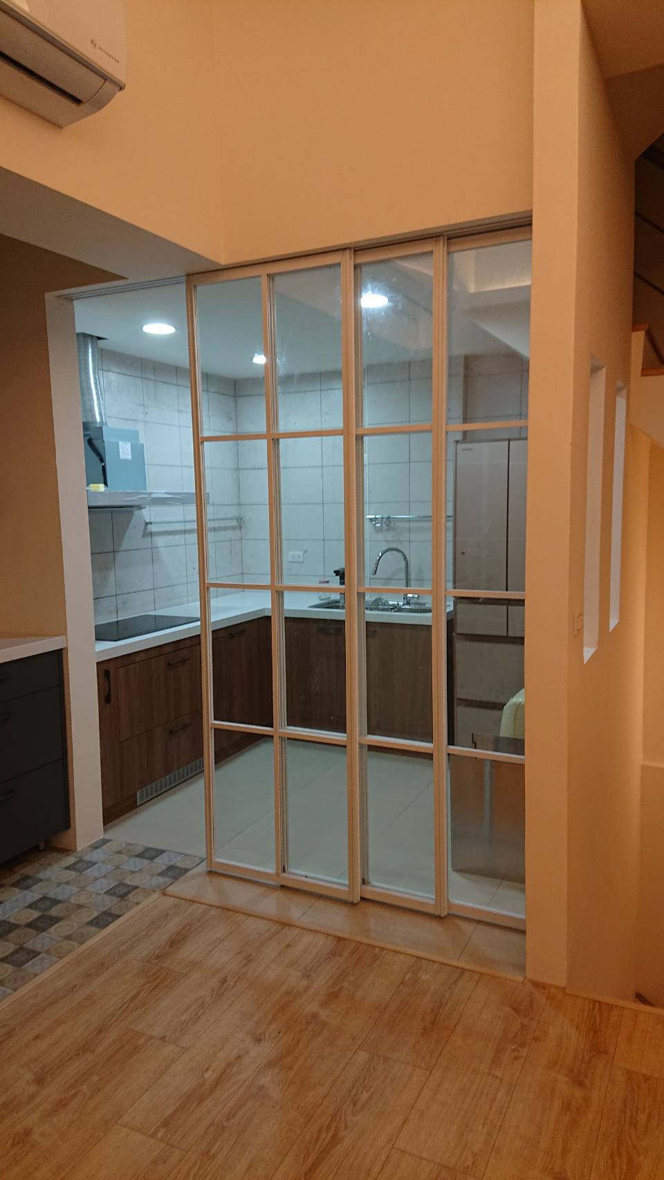 新竹細框拉門訂做